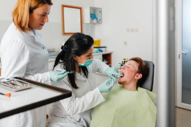 Best Emergency Dentist for Knocked-Out Tooth in Metropolis, IL